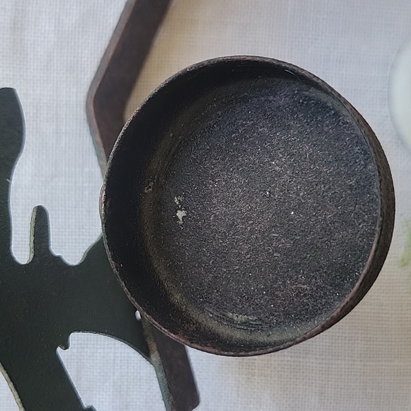 Metal  Pine Trees And Wolf. Dark Green Tree Brown Wolf. Tea Candles Included - Picture 10 of 16